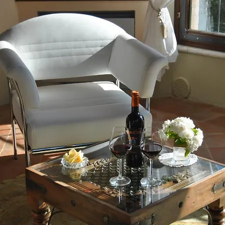 Villa La Valiana - Full Estate In Montepulciano - Heated Pool *