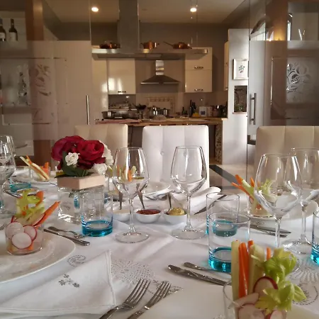 Villa La Valiana - Full Estate In Montepulciano - Heated Pool